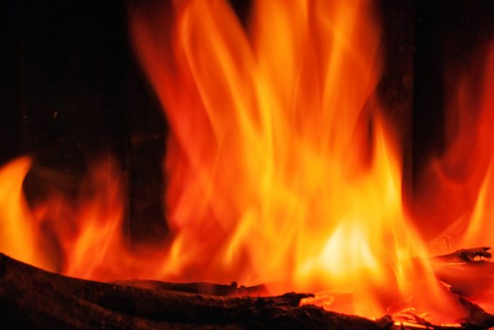 flame-1202597_960_720