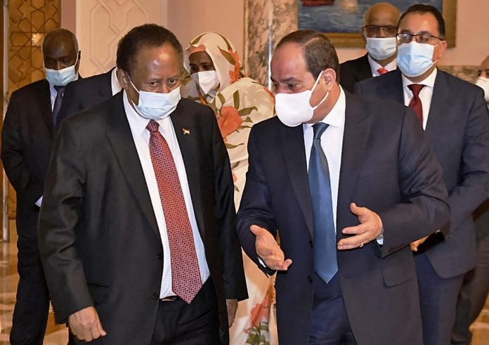 sisi hamdok 2021 afp
