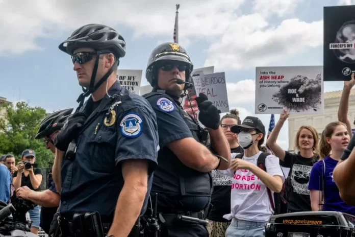 demonstrators-protest-front-scotus